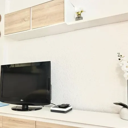 Apartment En El Puerto De Fuengirola A 200m De La Playa Santa Fe de los Boliches